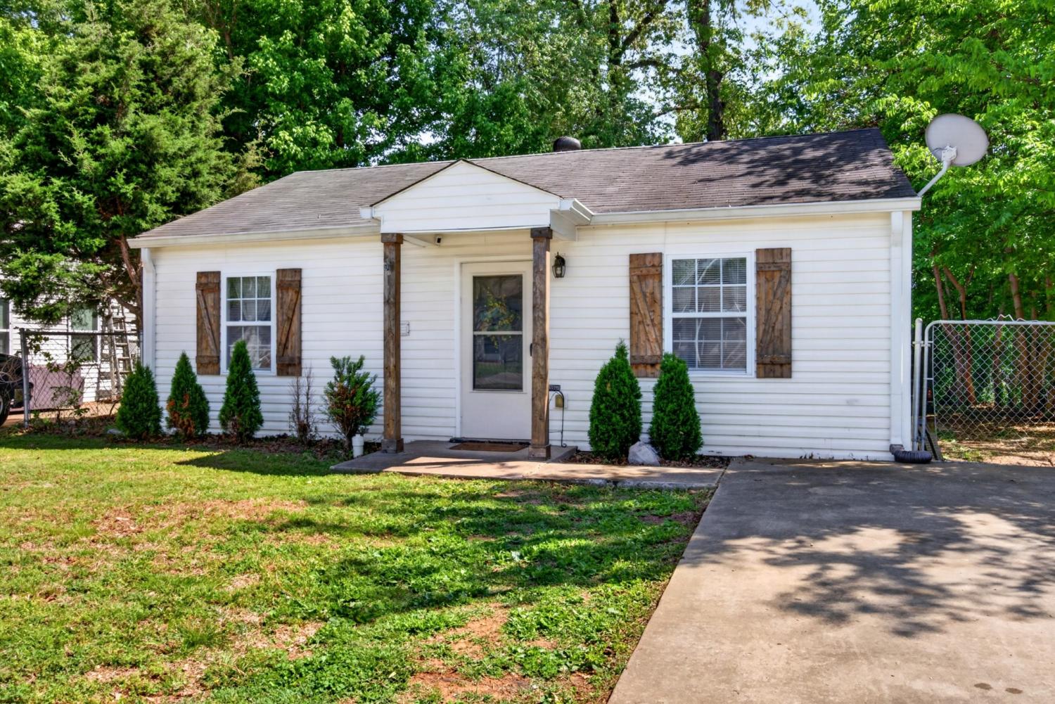 236 Burch Rd TN 37042 For Sale - 