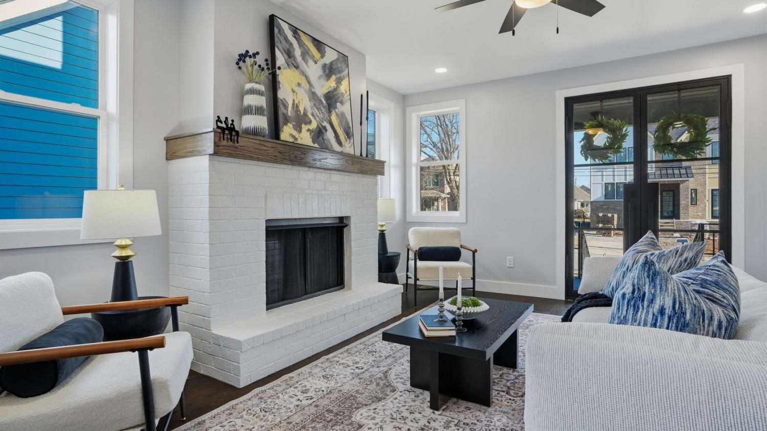 927 11th Ave, N TN 37208 For Sale - 