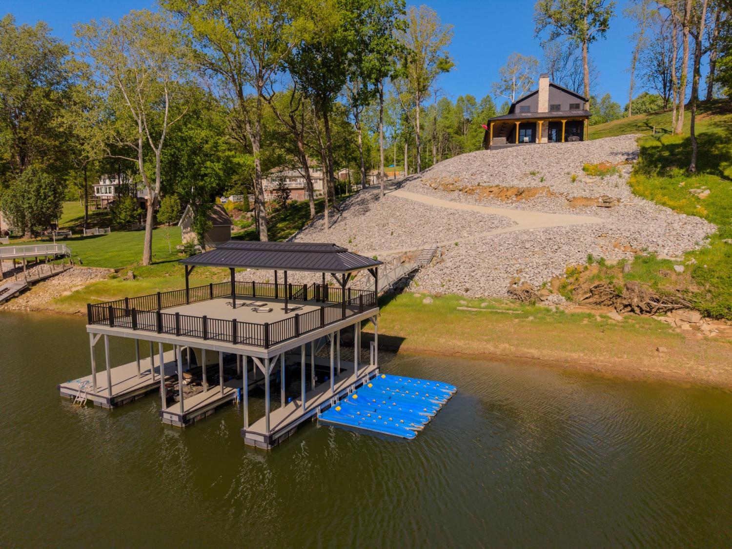 139-River-Oaks-Dr For Sale