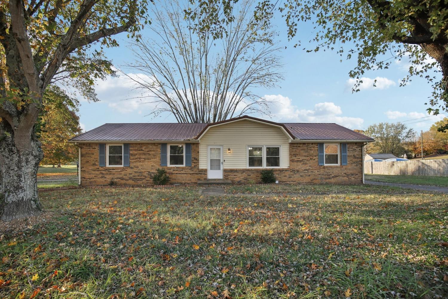2142 Old Russellville Pike TN 37043 For Sale - 