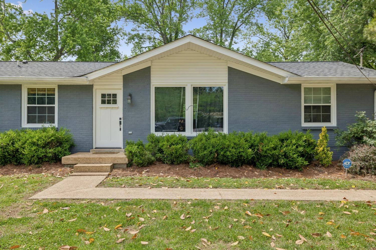 5020-Suter-Ct For Sale