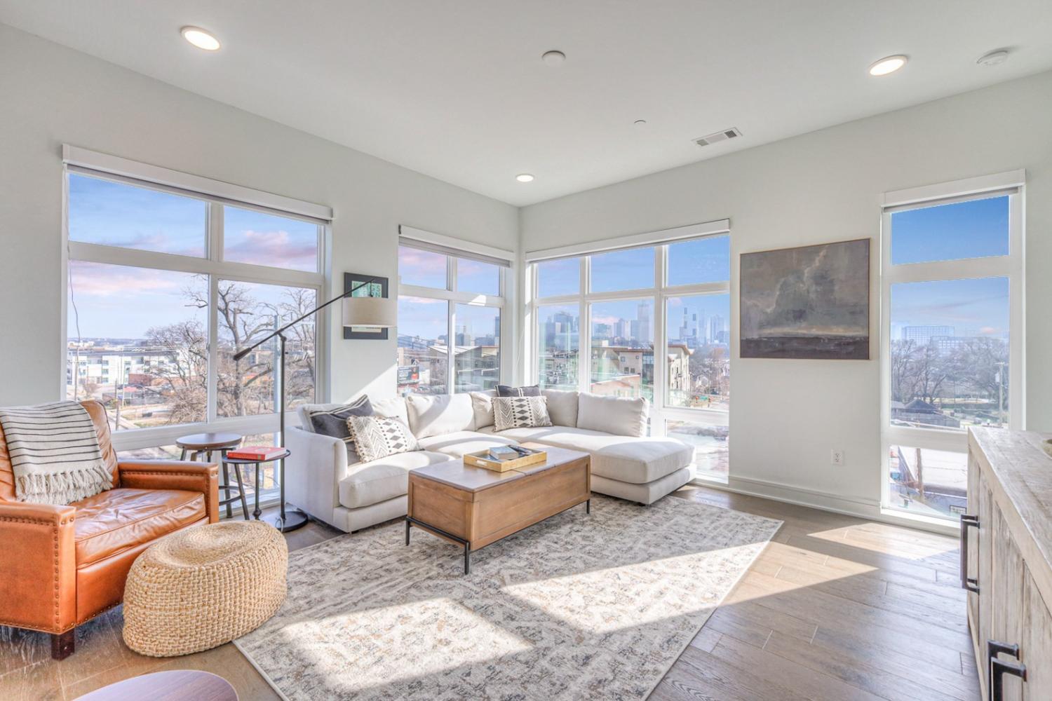 1125-10th-Ave--N For Sale