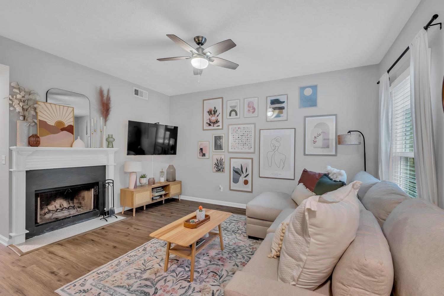 147-Lakebrink-Dr For Sale