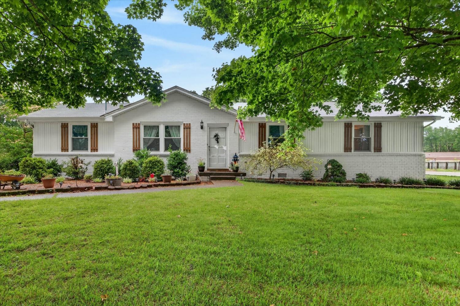 1814-Old-Trenton-Rd For Sale