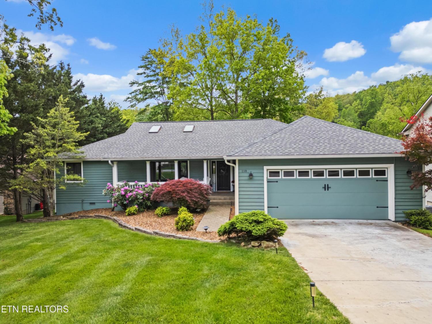 118-Motthaven-Drive For Sale