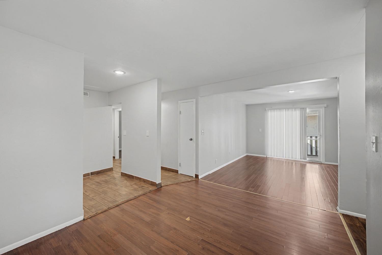 320-Welch-Rd For Sale