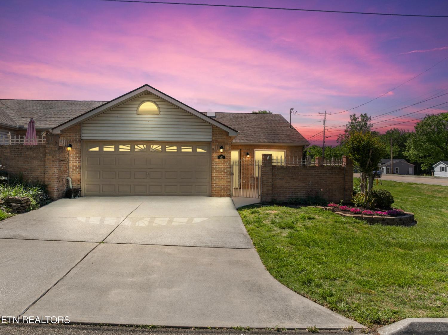 513-Floriade-Way For Sale