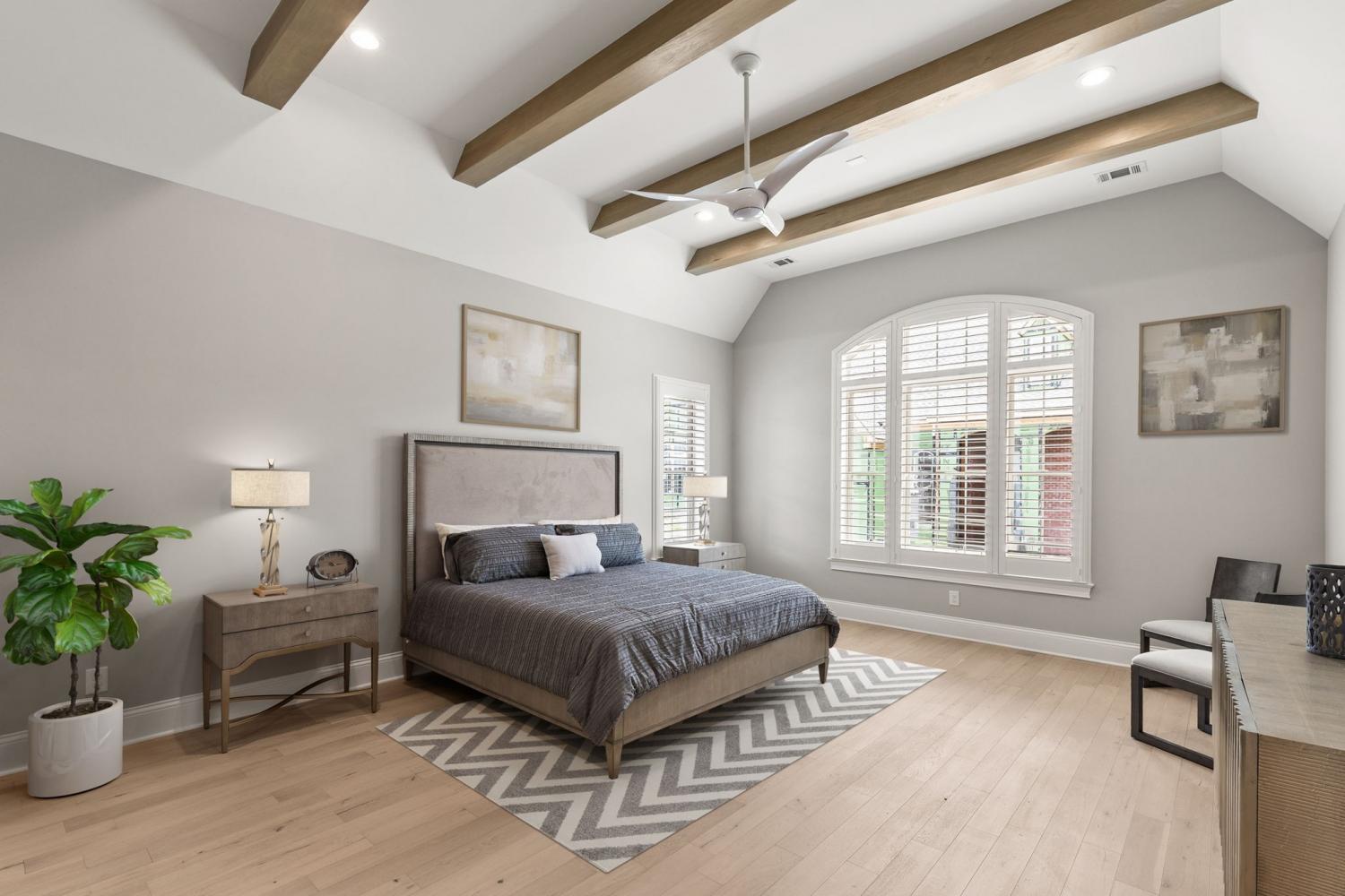 310-Flag-Court For Sale