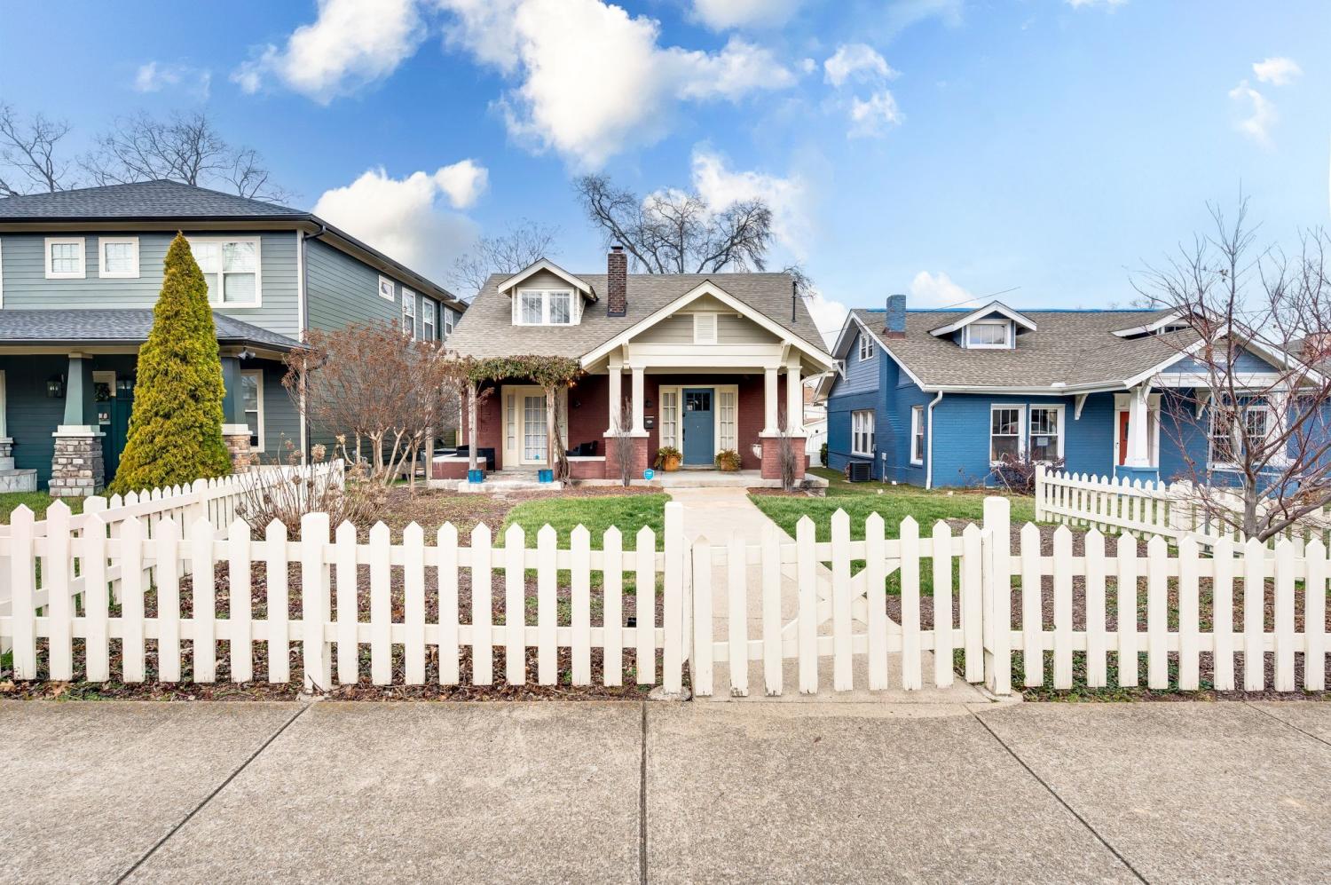 1010-Acklen-Ave For Sale