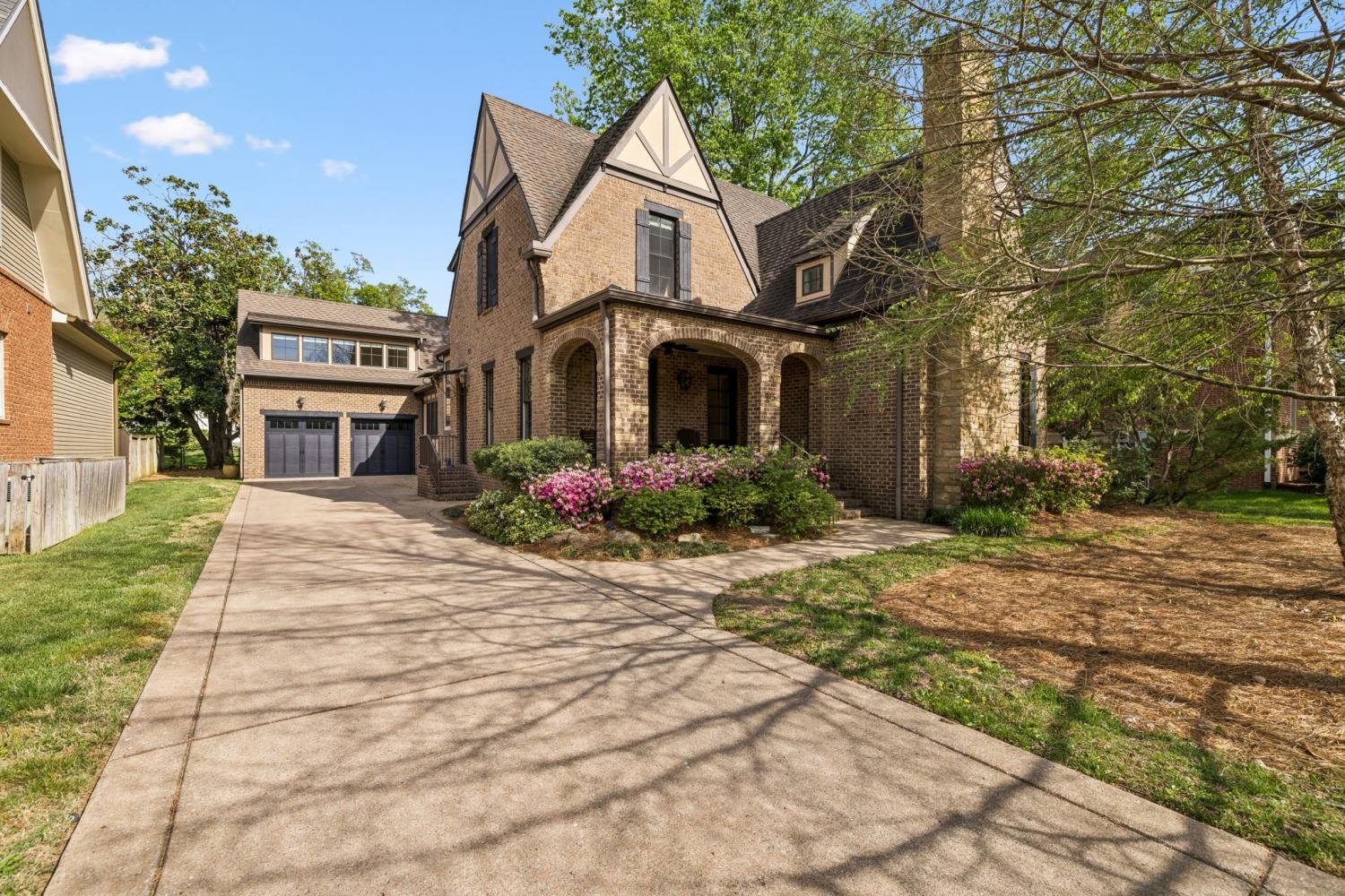 915-Evans-St For Sale