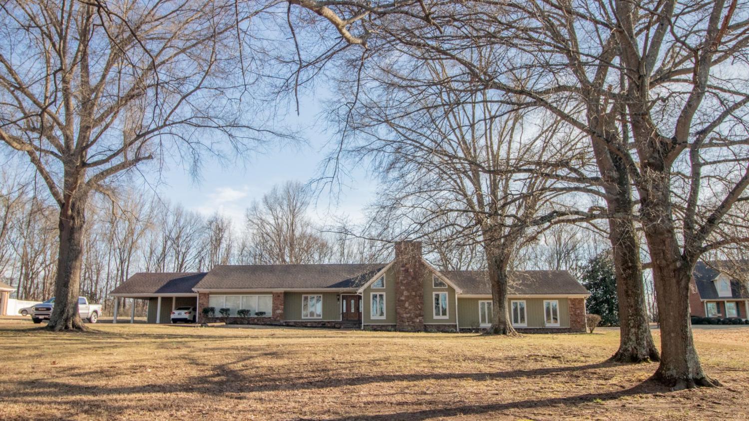 23-Forked-Oak-Ln For Sale
