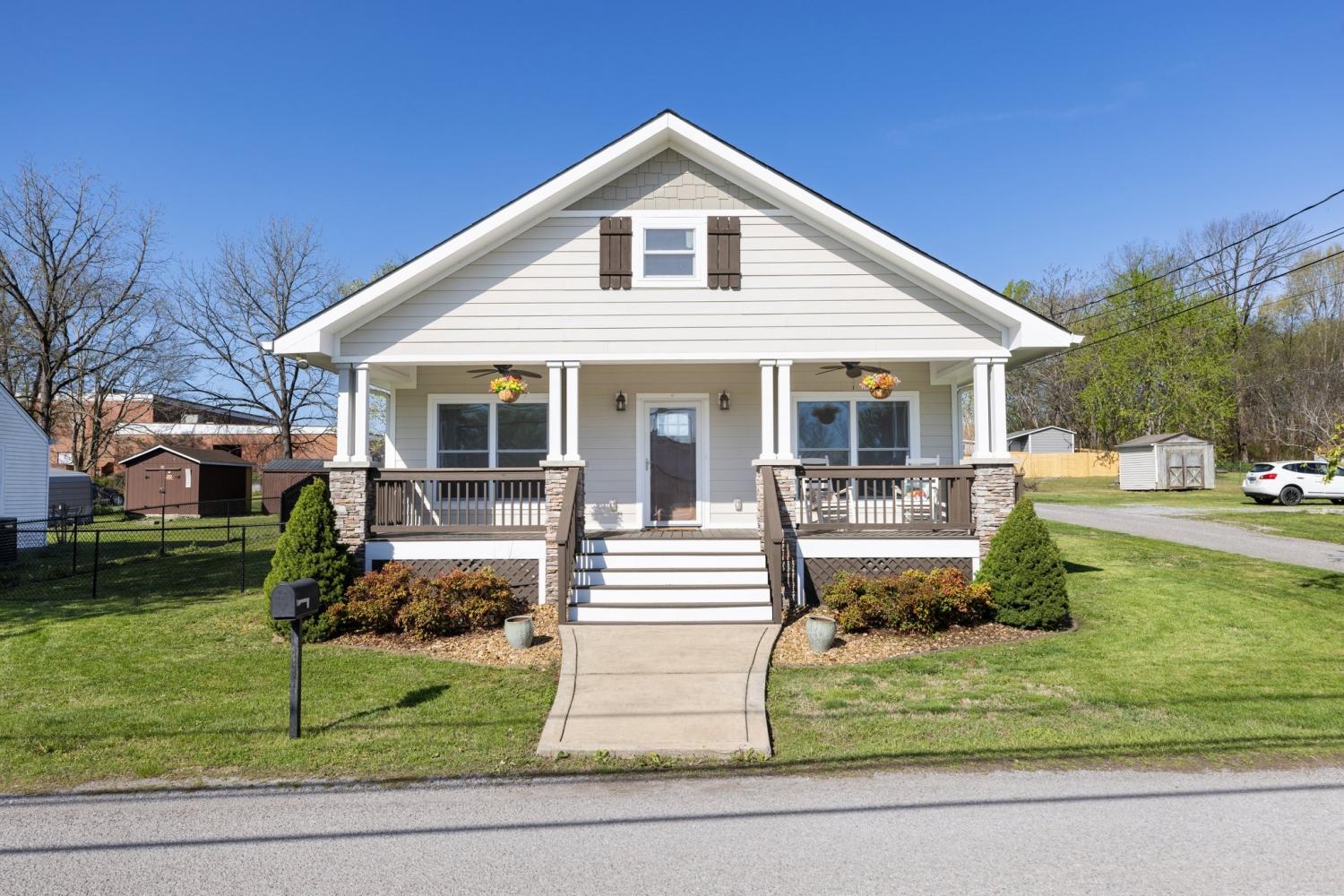 140-Cornwell-Ave For Sale
