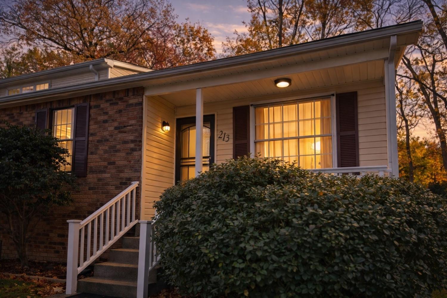 213-Oak-Grove-Dr For Sale