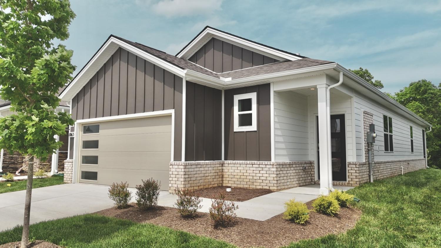 1005-Stoney-Brook-Pvt-Bend For Sale