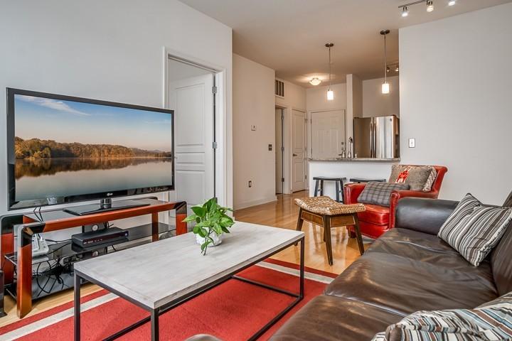 3000-Vanderbilt-Pl For Sale