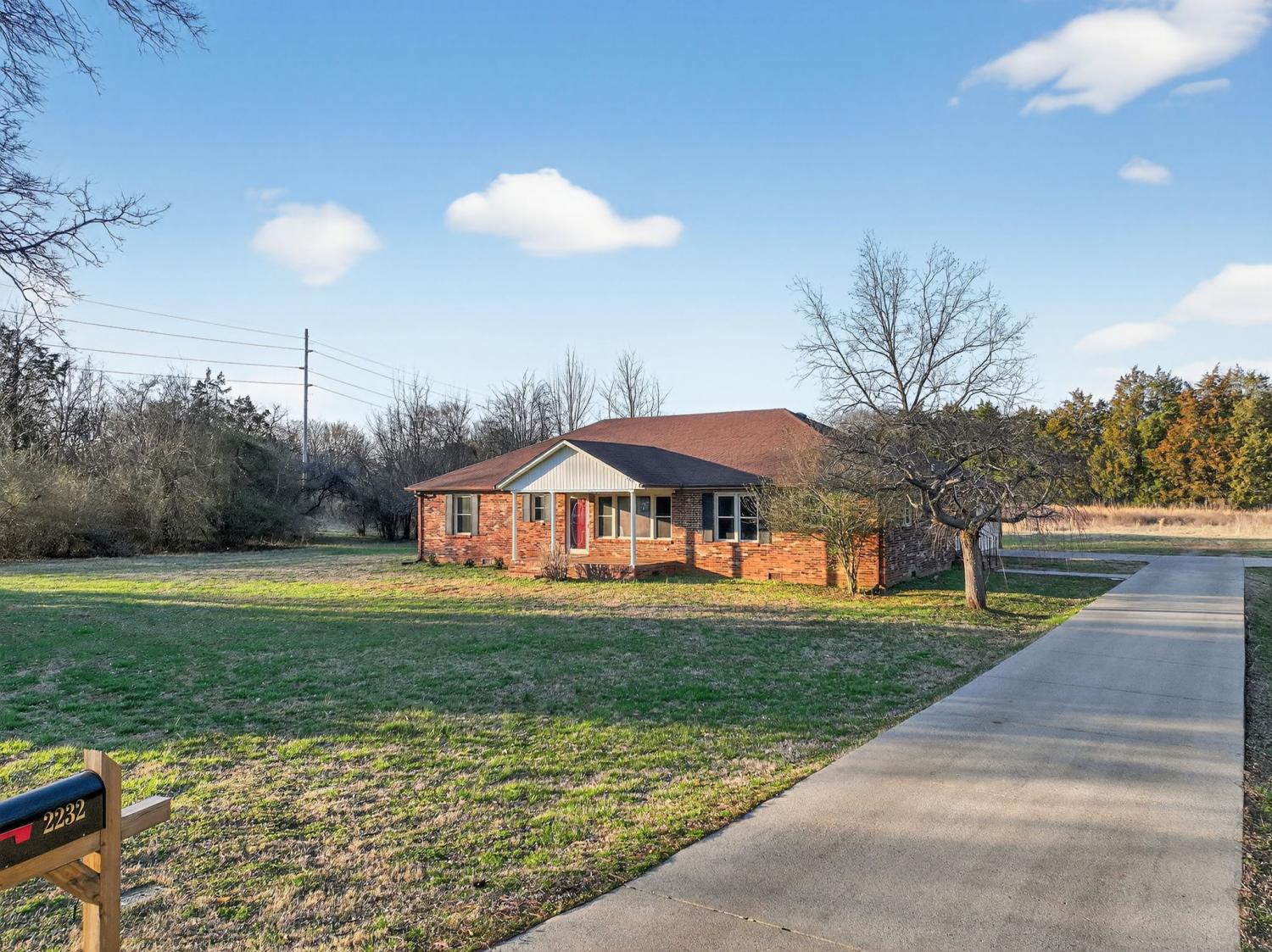 2232-Oakhaven-Dr For Sale