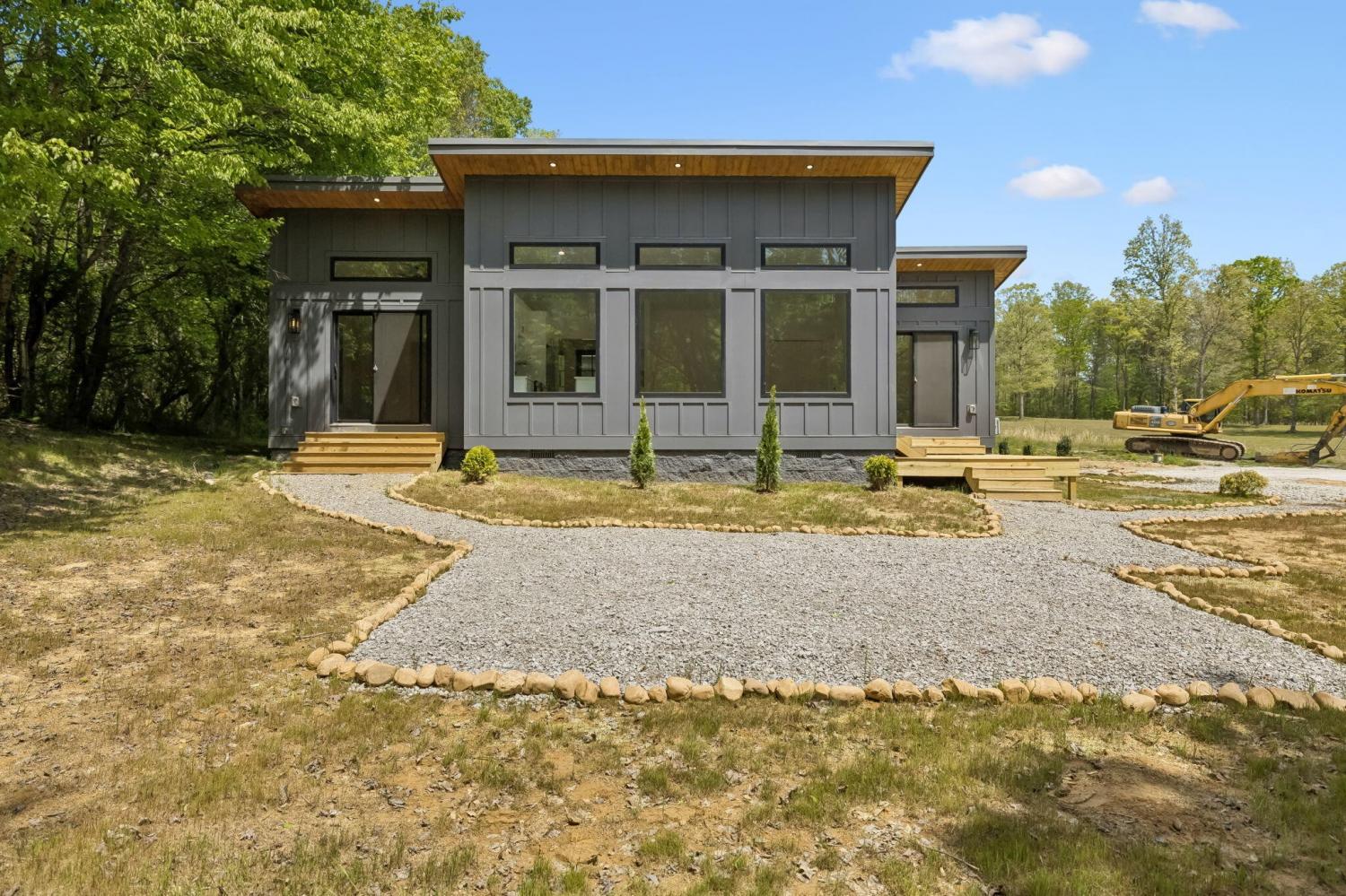 145-Dwellings-Drive For Sale