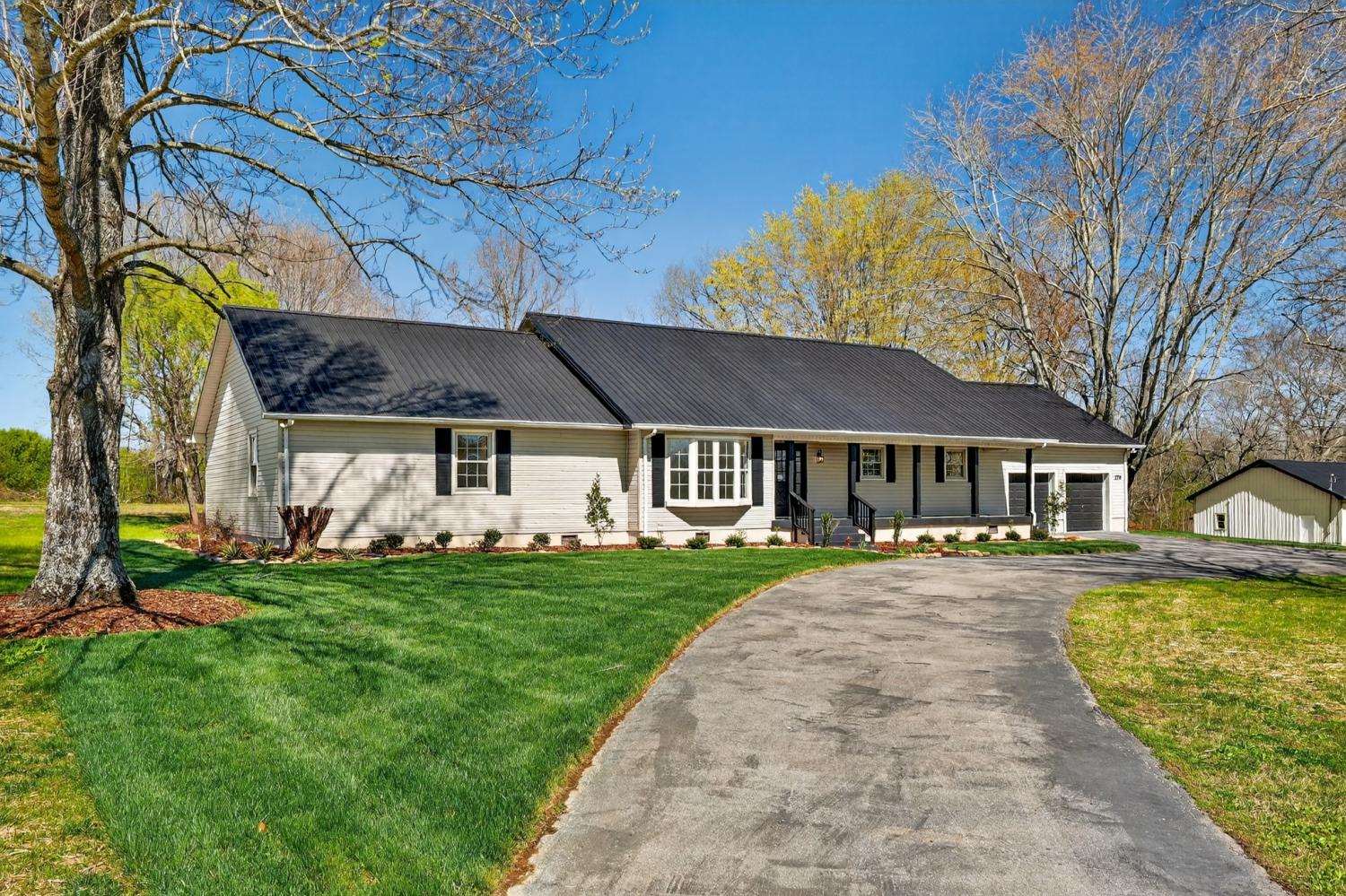 274-Howell-Hill-Rd For Sale