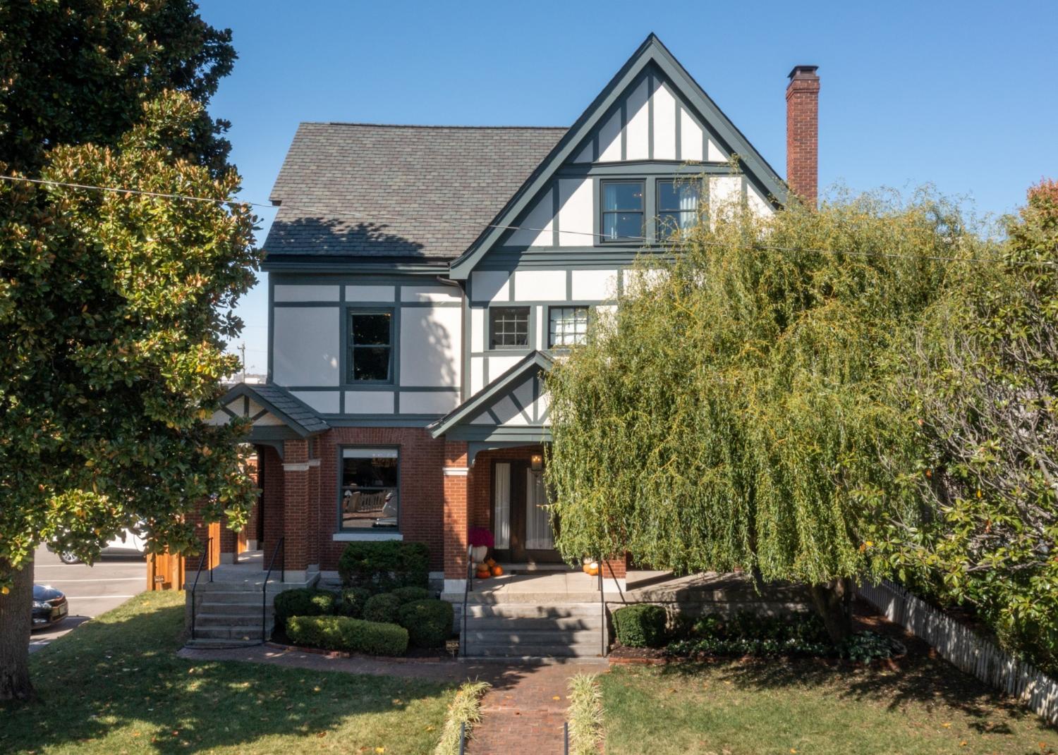 903A-Russell-St For Sale