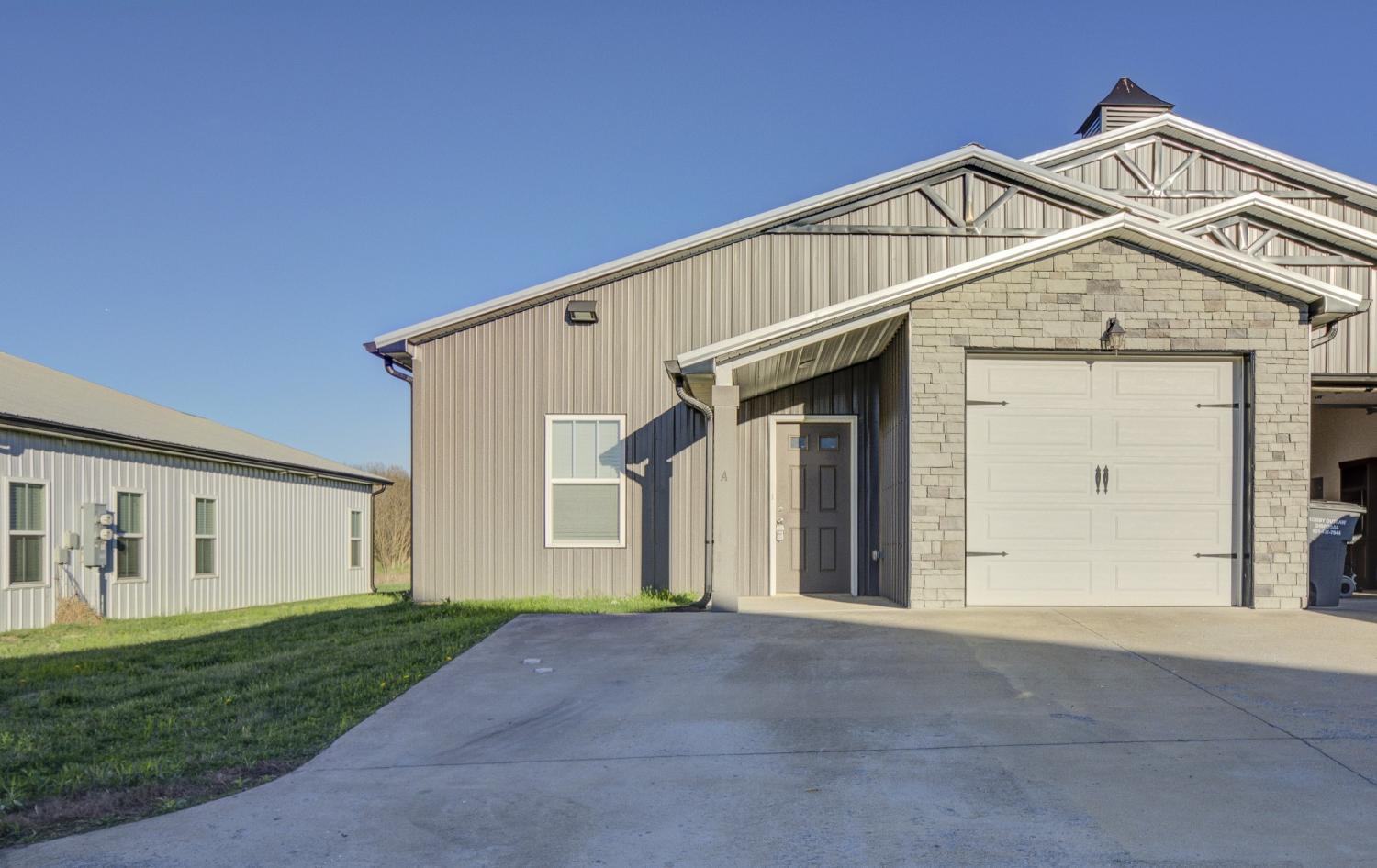 189-BAINBRIDGE-DR For Sale