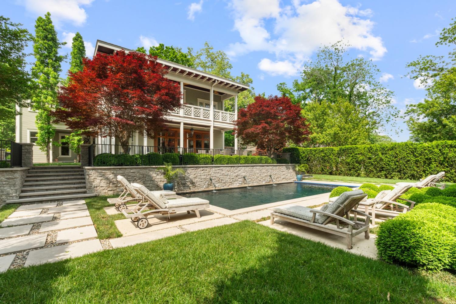 1015-Clifton-Ln For Sale