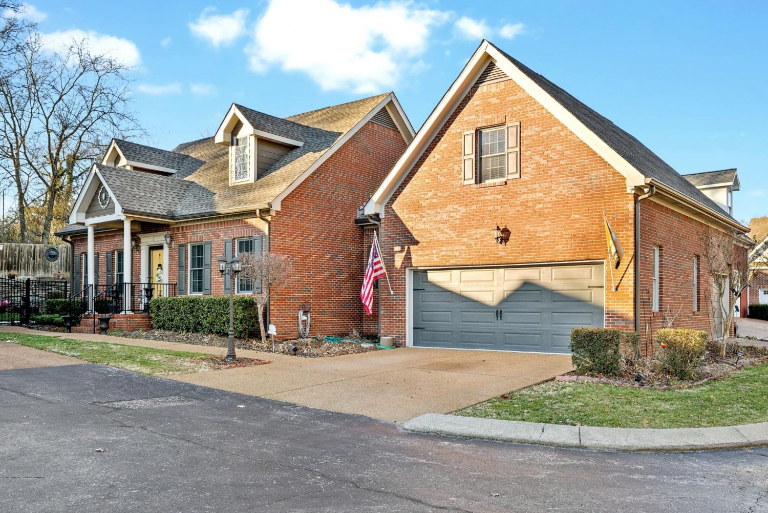 314-W-6th-St For Sale