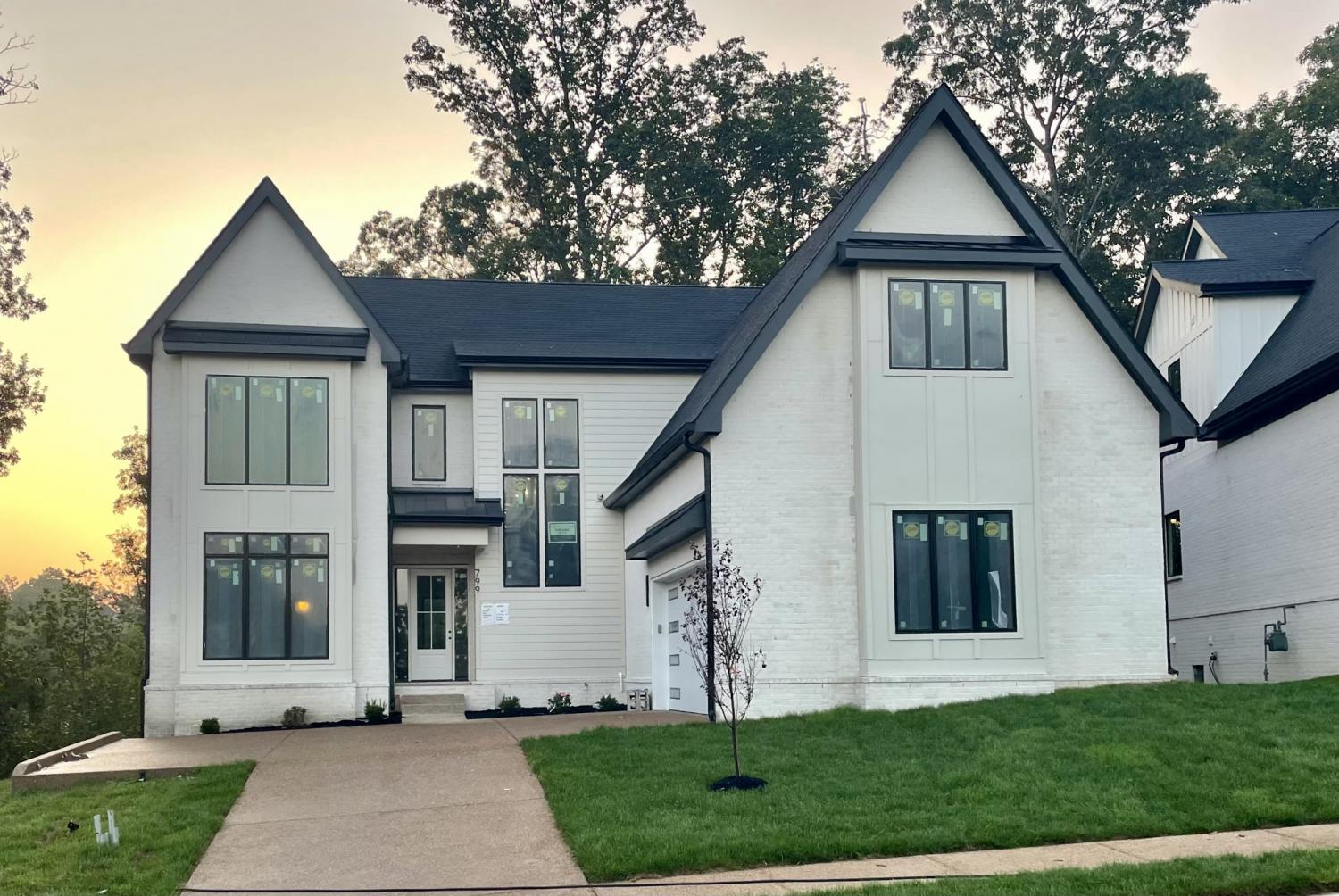 799-Summit-Oaks-Court For Sale