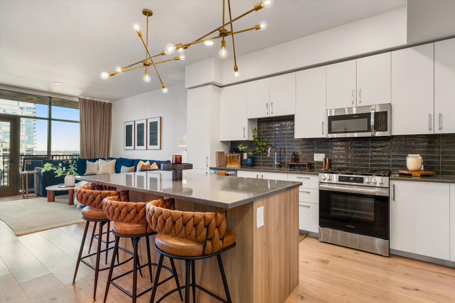 1212-Demonbreun-St For Sale