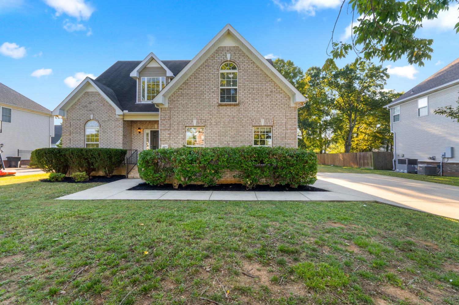 1725-Satterfield-Ct For Sale