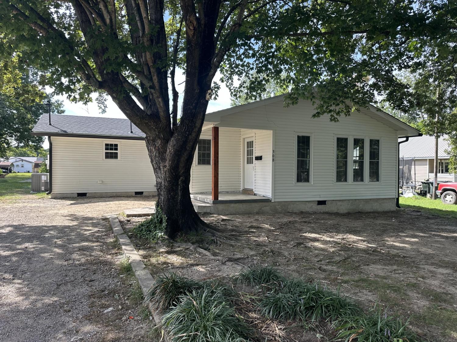 308-S-Pine-St For Sale